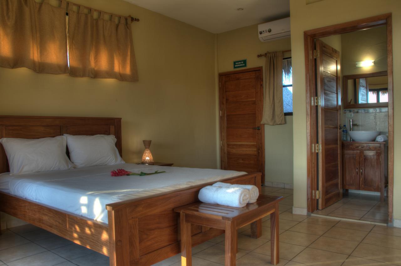 Las Palmeras Beach Hotel Aposentillo Ngoại thất bức ảnh