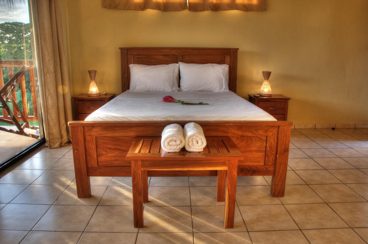 Las Palmeras Beach Hotel Aposentillo Ngoại thất bức ảnh